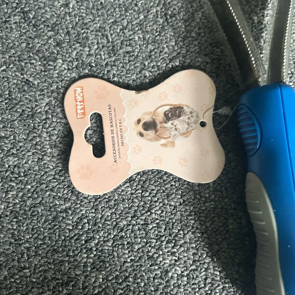Pet show brush NWT